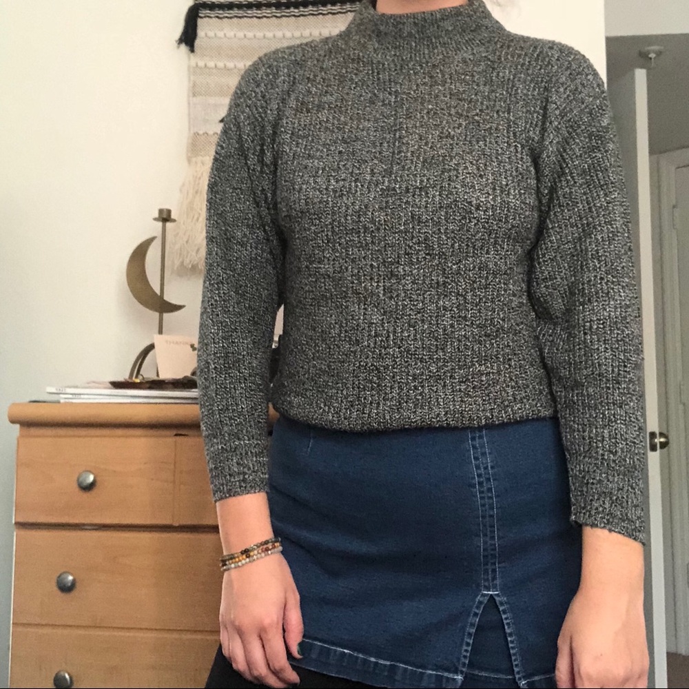VTG Grey heathered turtleneck